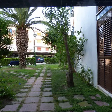 Reus Mediterrani קמברילס